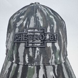 NWT Chevrolet Realtree Hat Men's S-M Stretch-Fit Baseball Cap Camouflage GM